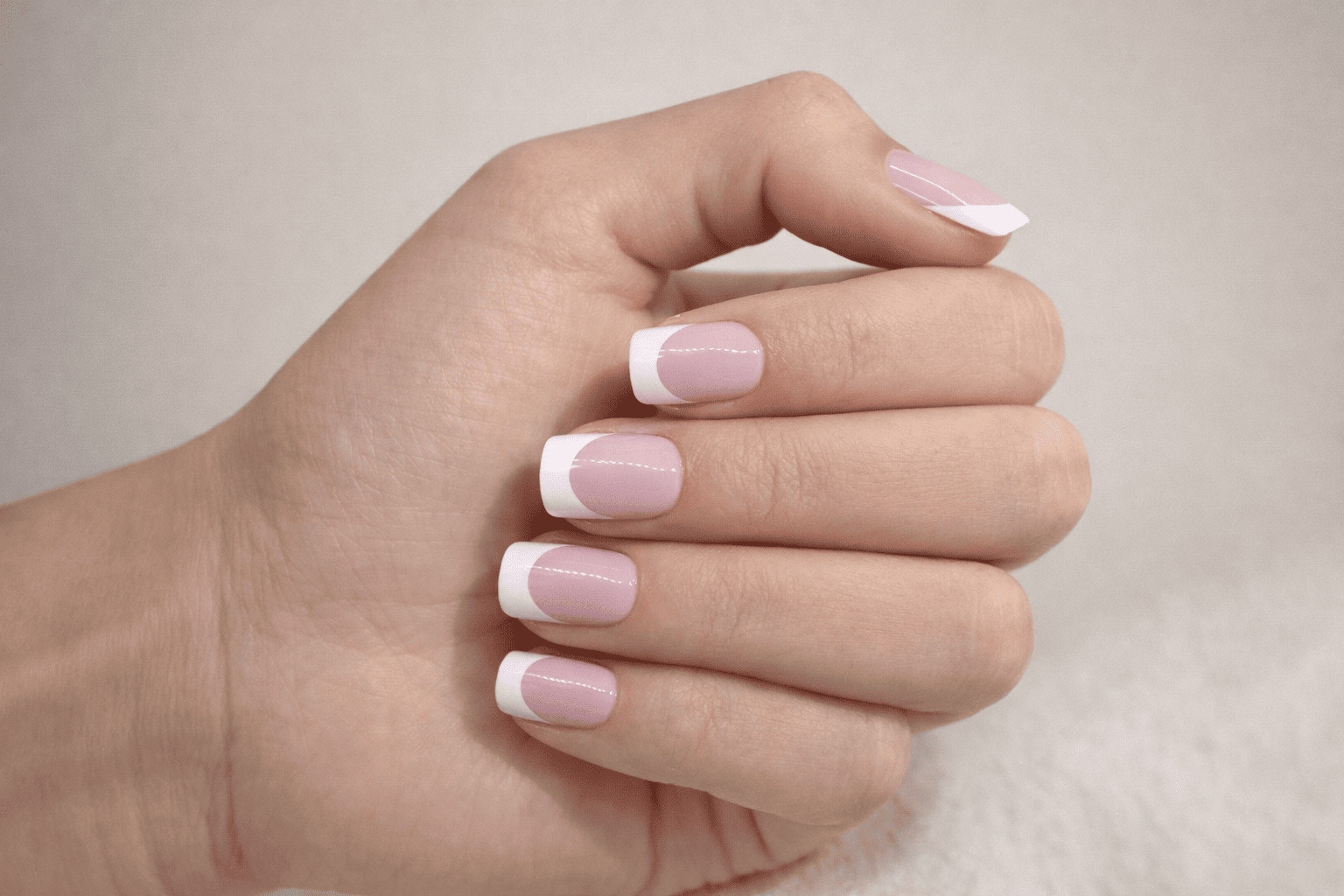 Remplissage ongles près de Poitiers