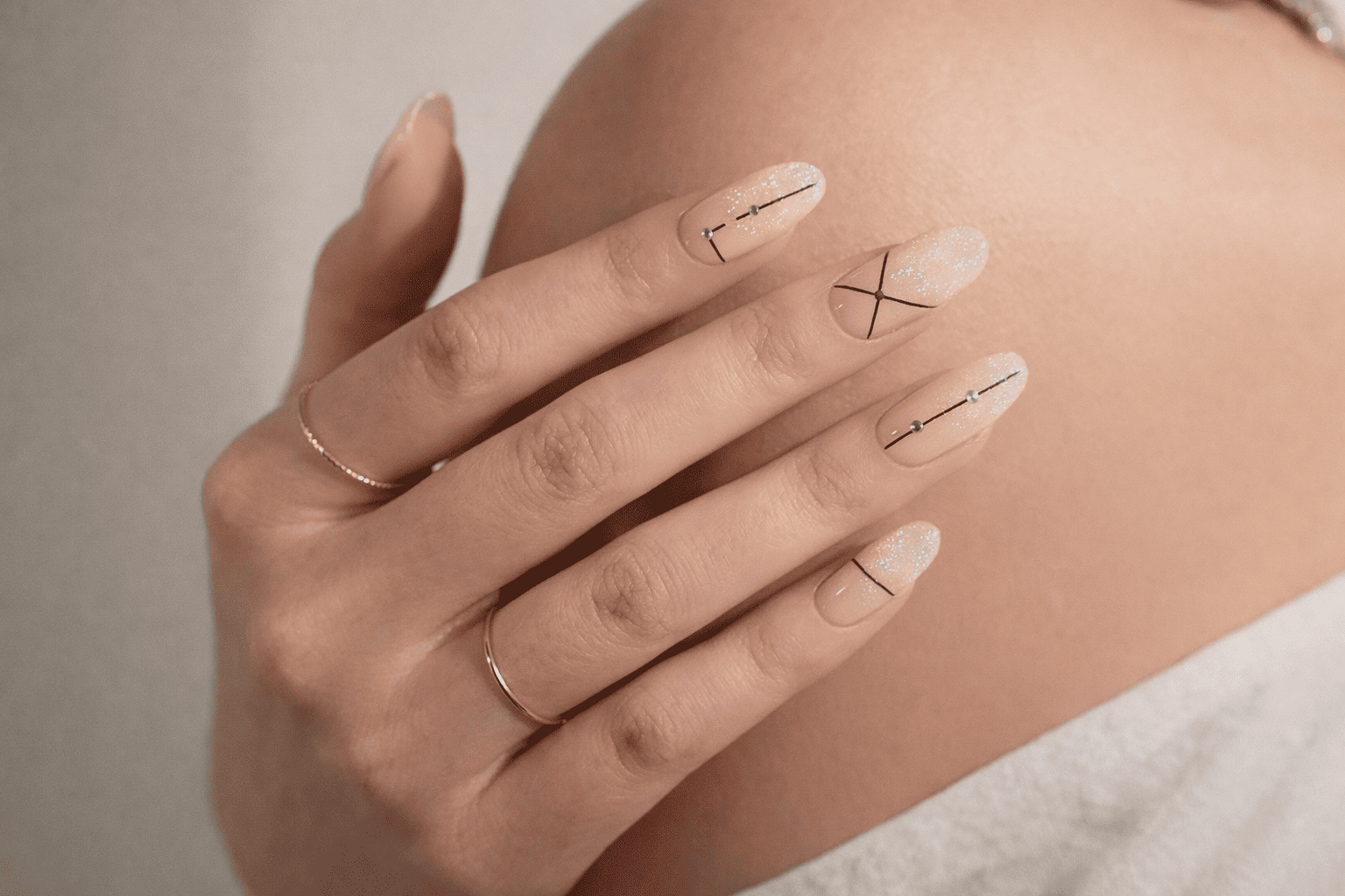 Atelier ongles pendant un anniversaire beauté enfant